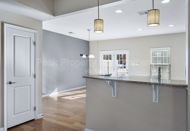 Building Photo - 11323 Sadler Walk Ln