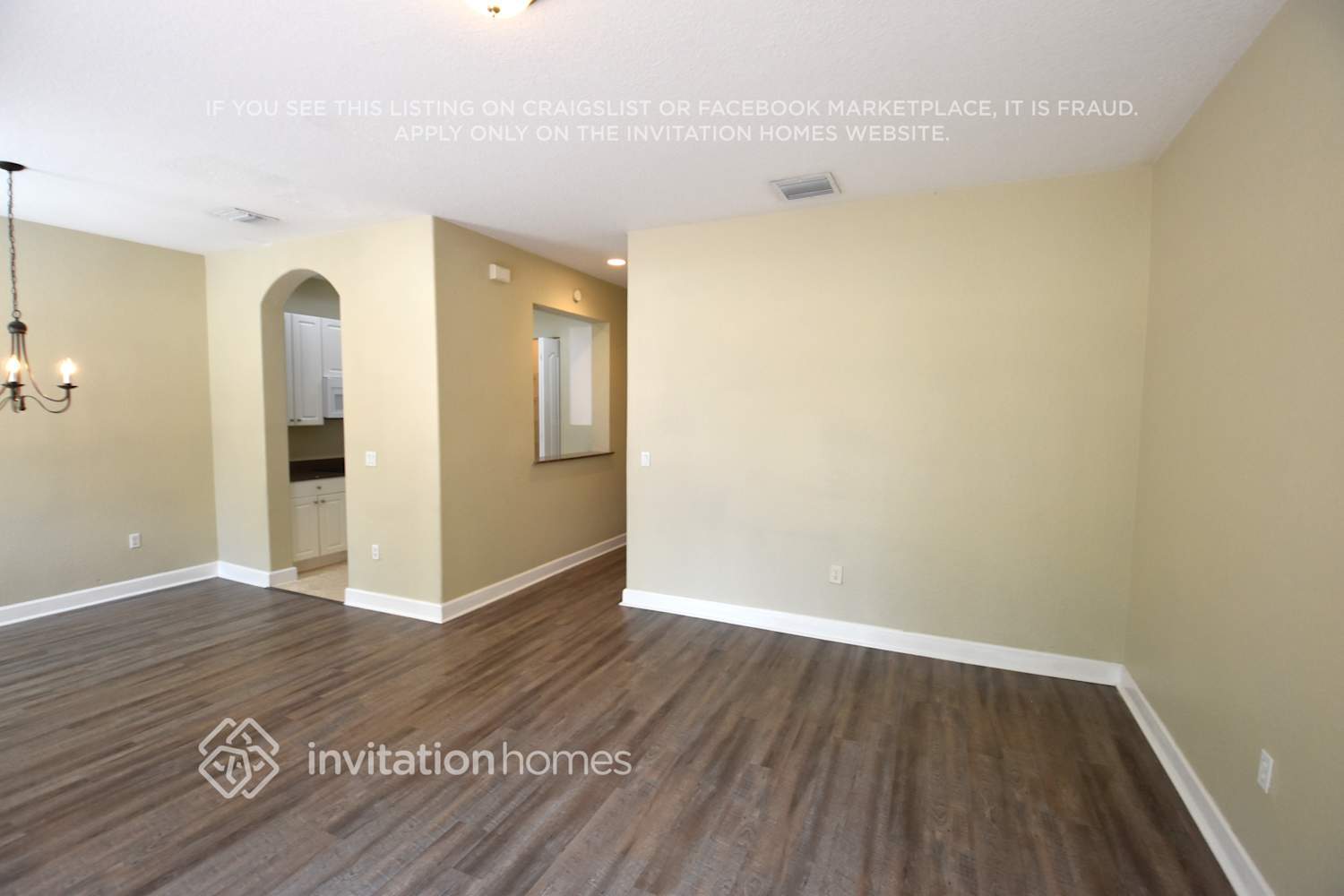 Building Photo - 8668 Blaze Ct