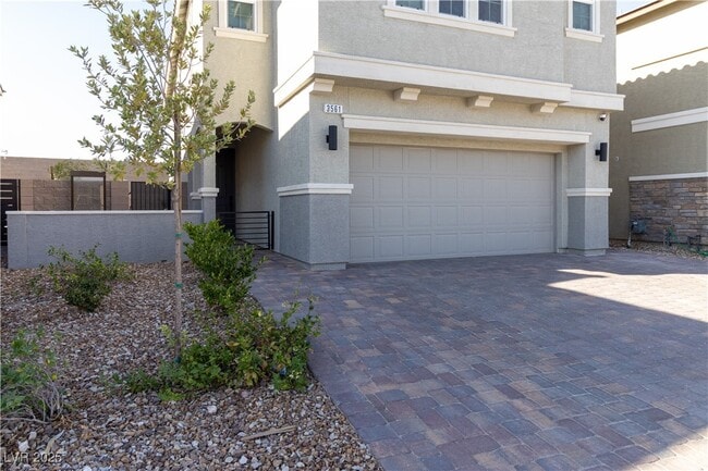 Building Photo - 3561 Dimora St