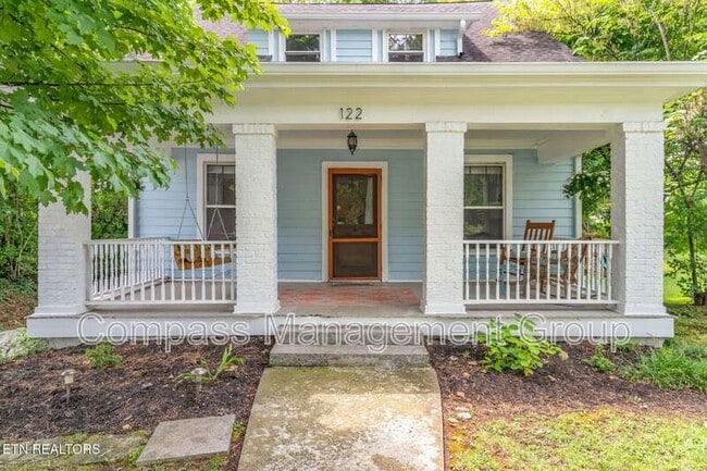 Primary Photo - 122 W Glenwood Ave NE