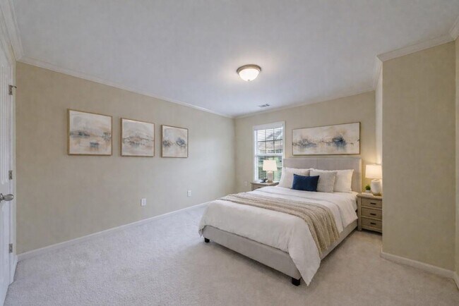 Building Photo - 10293 Midway Ave