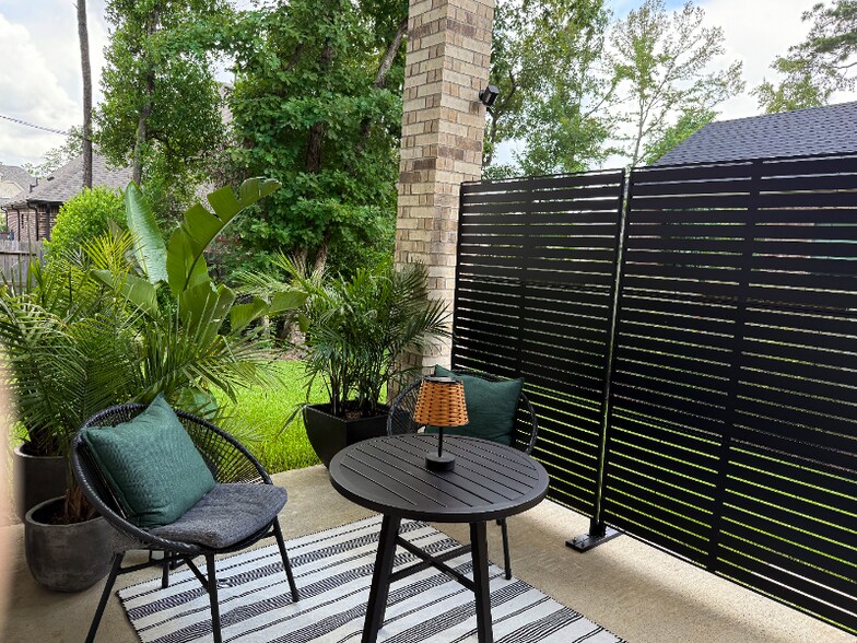 Building Photo - 224 Golden Shiner Dr