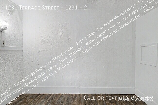 Building Photo - 1231 Terrace St