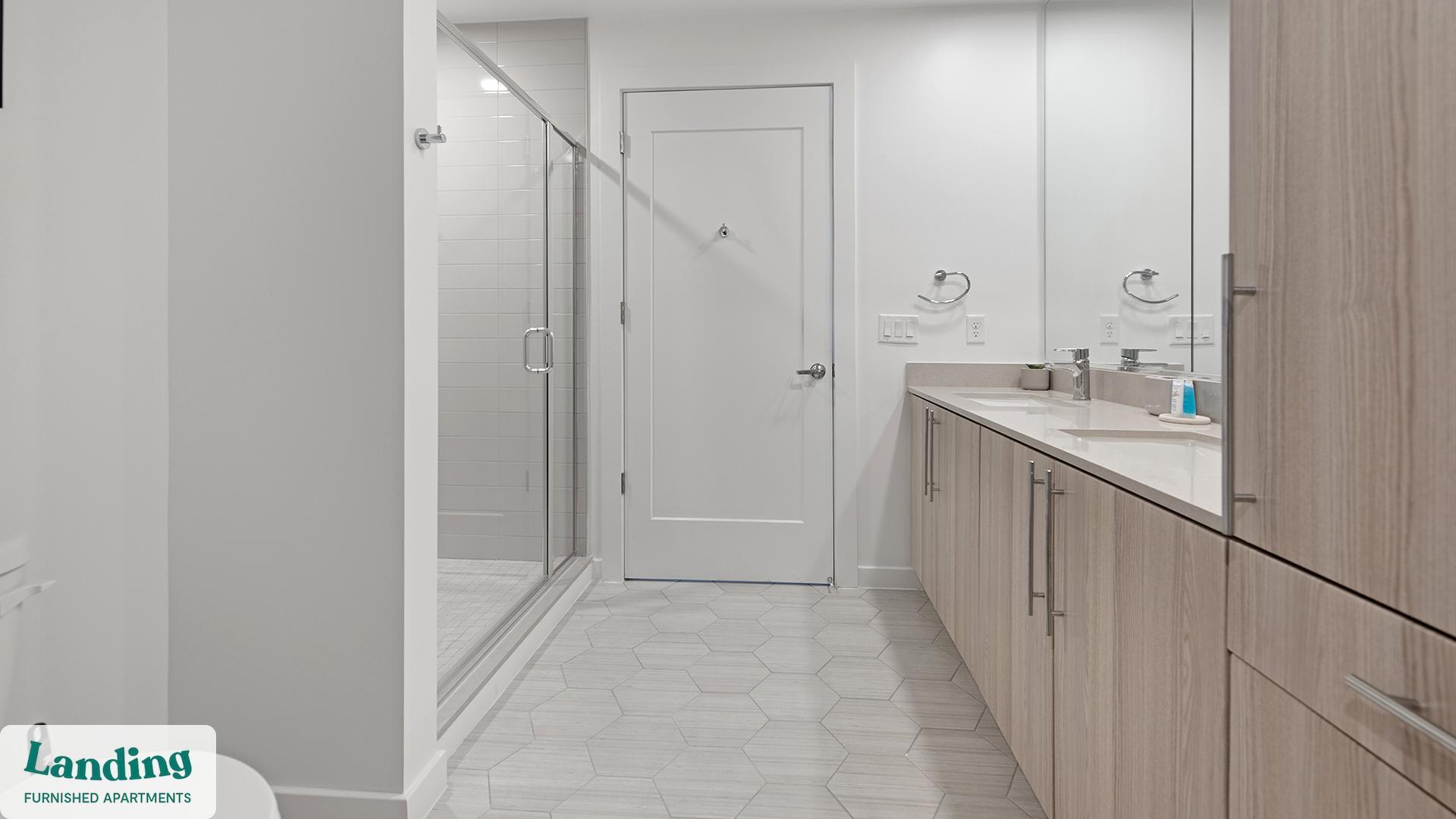 Building Photo - 5201 Leesburg Pike