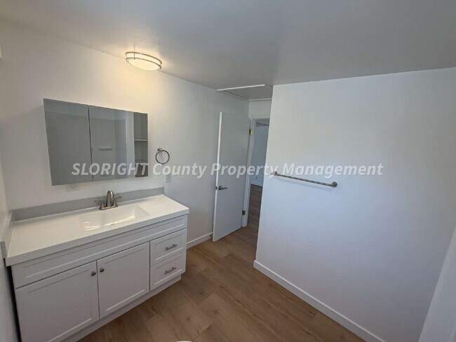 Building Photo - AVAILABLE NOW - Newly renovated studio in SLO Old Town Railroad District