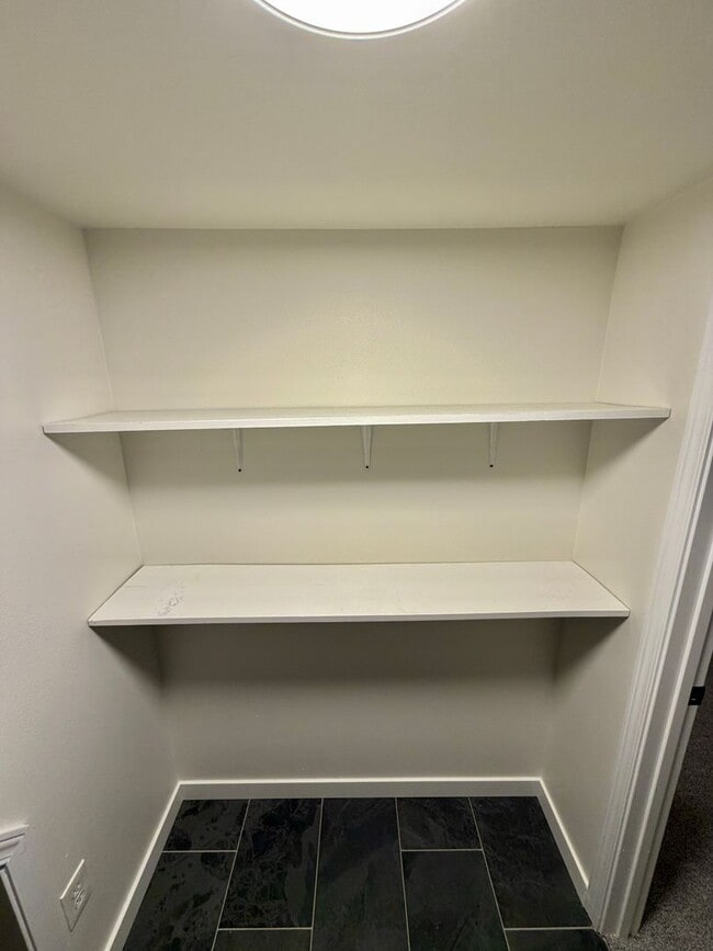 Building Photo - Beautifully Updated Ridgecrest 4-Bedroom Home 1/2 Month Rent Concession!!!