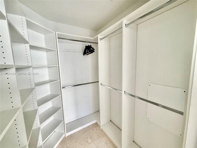 Building Photo - 88 SW 7th St