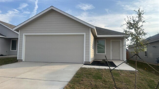 Building Photo - 208 Skyfire Street