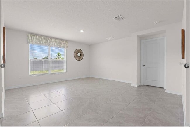 Building Photo - 7603 Rosewood Gdn Lp