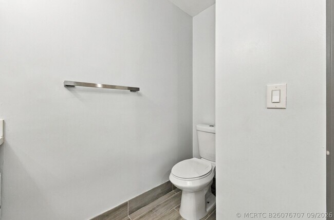 Building Photo - 7930 Rockport Cir