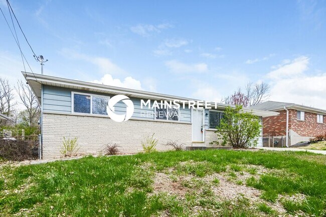 Building Photo - 3 Bedroom Pet-Friendly Home in Arnold, MO with Main Street Renewal