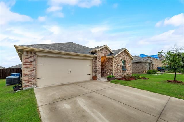 Building Photo - 315 Patina St