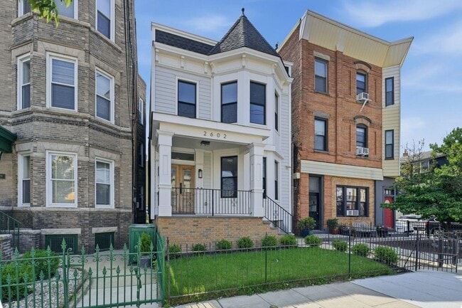 Building Photo - 2602 Palisade Ave