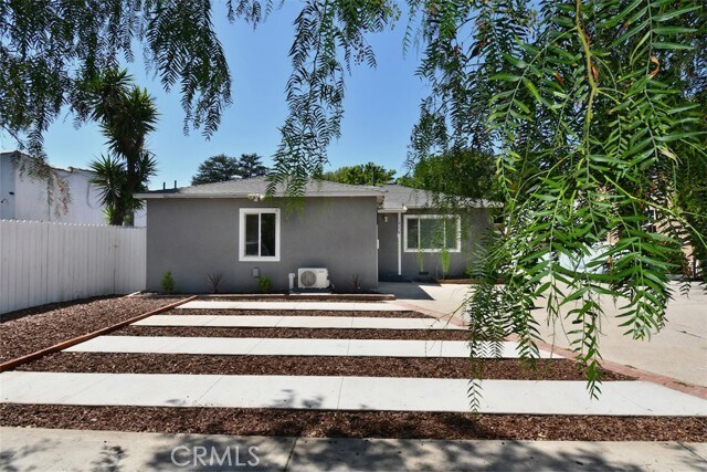 Building Photo - 14336 Tiara St