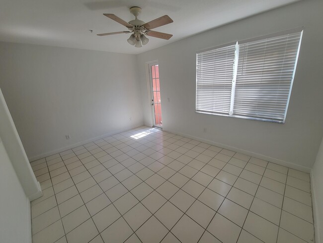 Building Photo - 3517 Shoma Ln