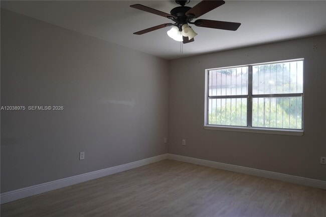 Building Photo - 9132 SW 148th Ct