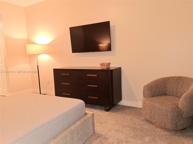 Building Photo - 2641 N Flamingo Rd