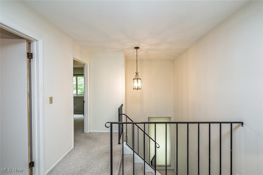 Building Photo - 11515 Pearl Rd
