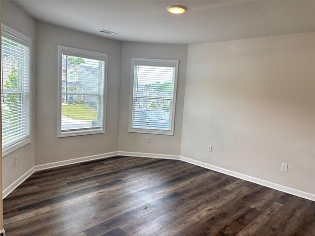 Building Photo - 404 Fox Crk Dr