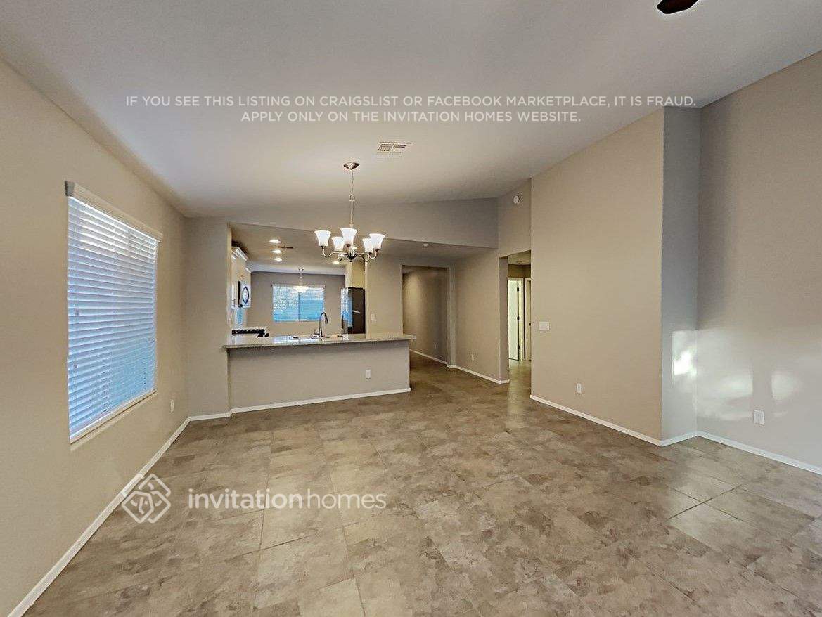 Building Photo - 1853 W Desert Mountain Dr