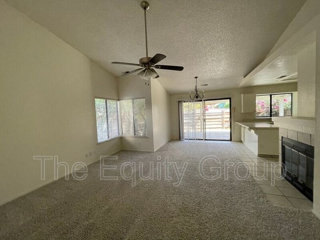 Building Photo - 1345 E Castleview Dr