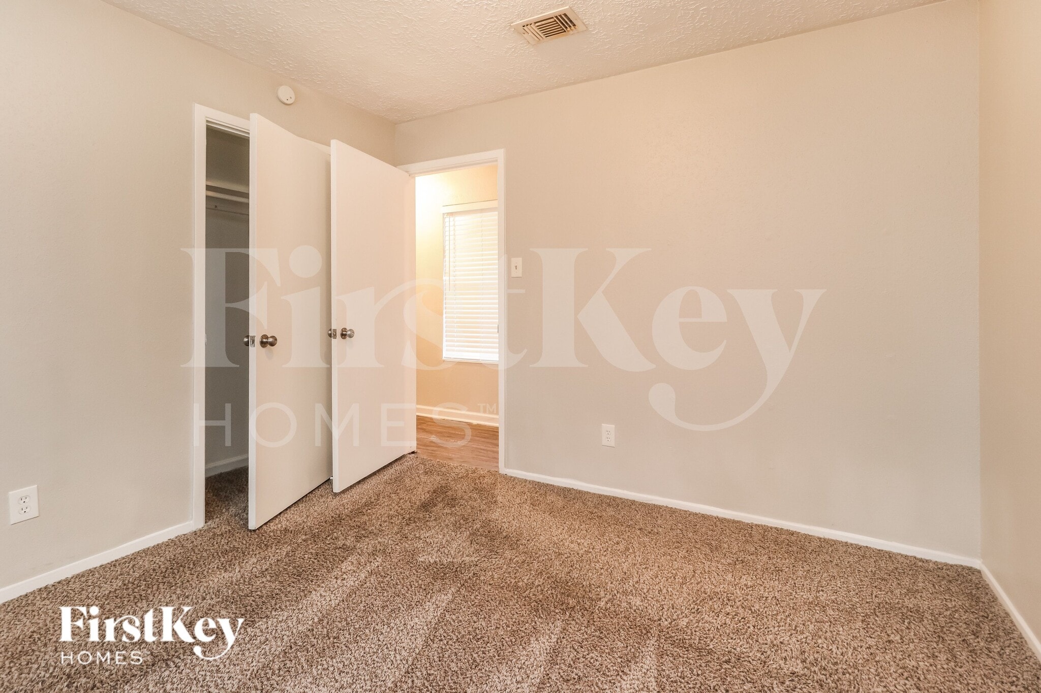 Building Photo - 23203 Tree Bright Ln