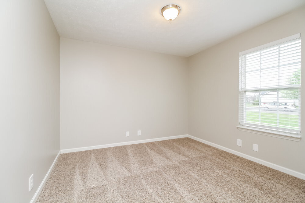 Building Photo - 1606 Vista Ct