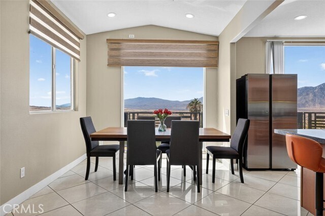 Building Photo - 12220 Skyline Dr