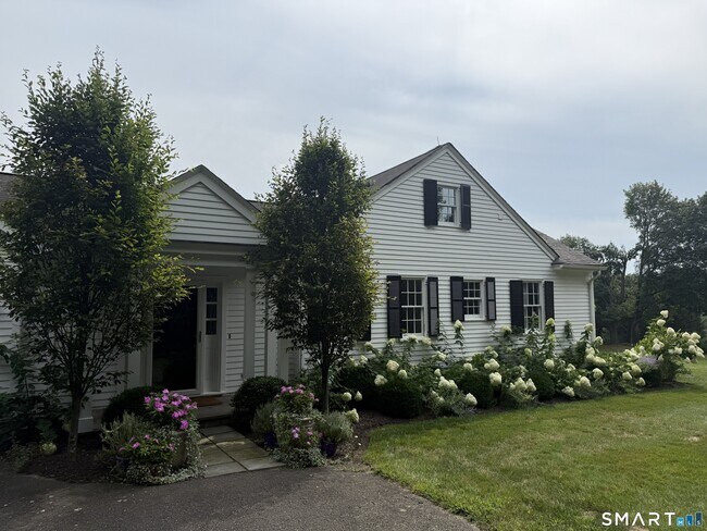 Building Photo - 108 East St