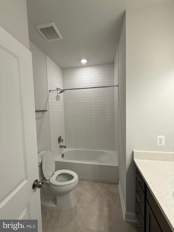Building Photo - 12586 Ovation Dr