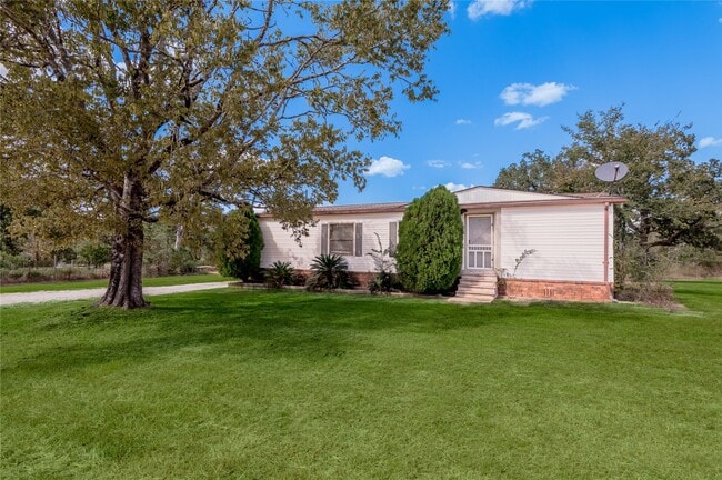 Primary Photo - 30 Allen Dr