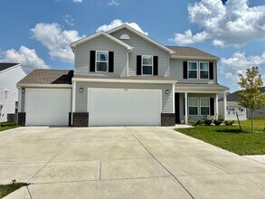 Building Photo - Luxury Meets Comfort: 4 Bed Lafayette Home with Master Retreat, Entertainers Kitchen, & Fenced-In...