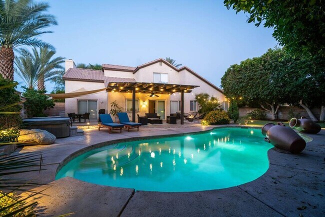 Building Photo - Ocotillo Private Oasis & Pool Monthly