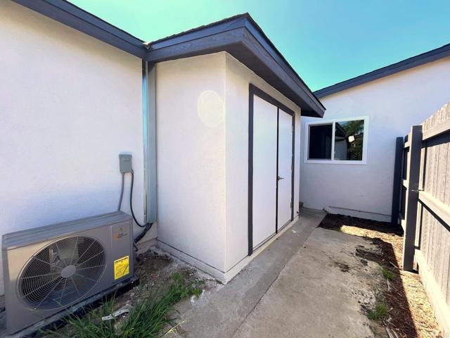 Building Photo - 803 N Citrus Ave