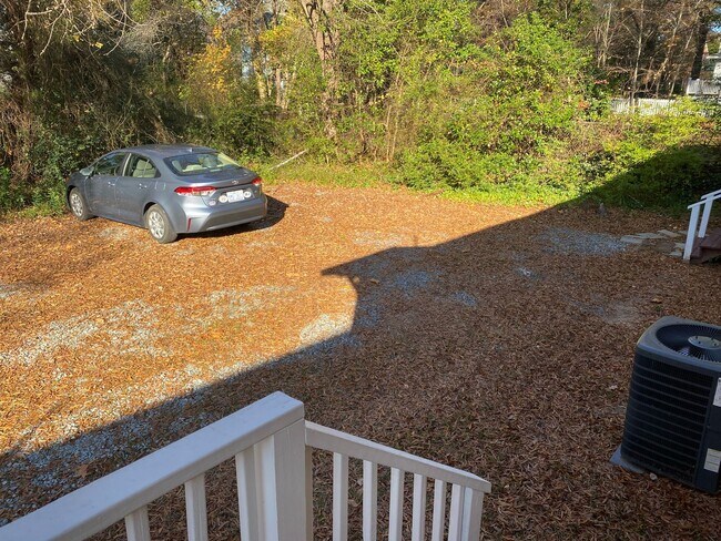 Building Photo - Adorable 1 Bedroom Duplex in Old West Durham - Walk to 9th St!