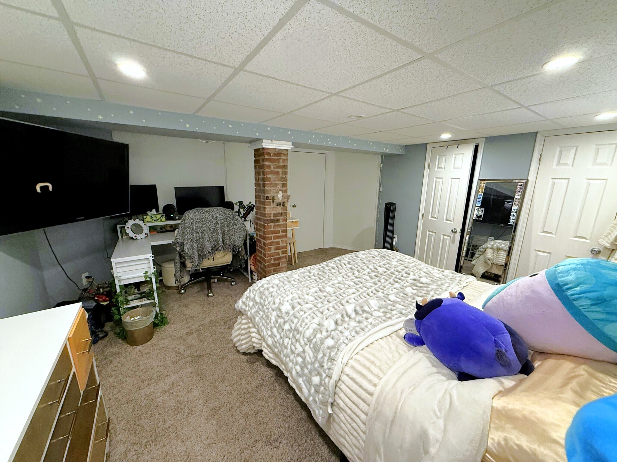 Building Photo - 90 Union Ave