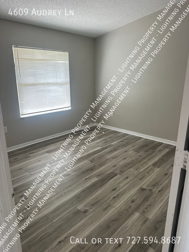 Building Photo - 4609 Audrey Ln