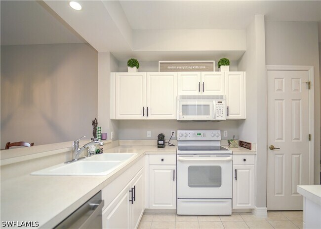 Building Photo - 3970 Loblolly Bay Dr