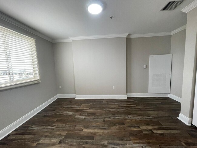 Building Photo - 1750 NW 107th Ave