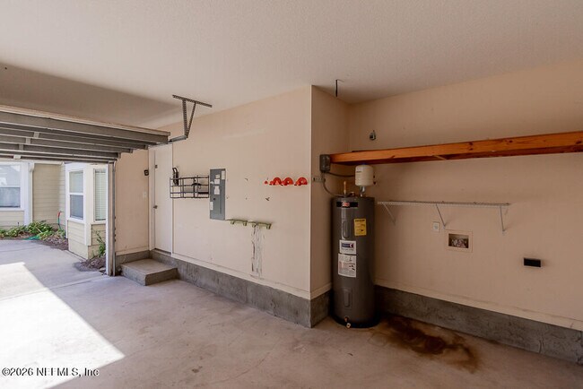 Building Photo - 2891 St Maarten Ct