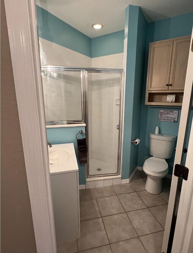 Building Photo - 9898 Perfect Dr