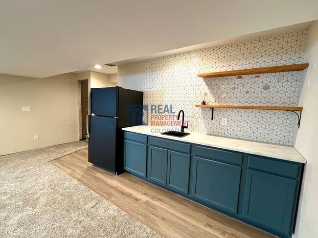 Building Photo - 7665 Buckeye Tree Ln