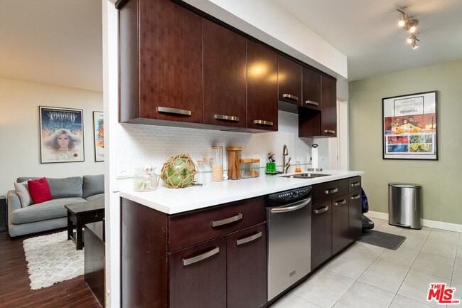 Building Photo - 1730 Camino Palmero St