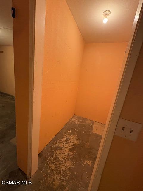 Building Photo - 5144 Longfellow Way