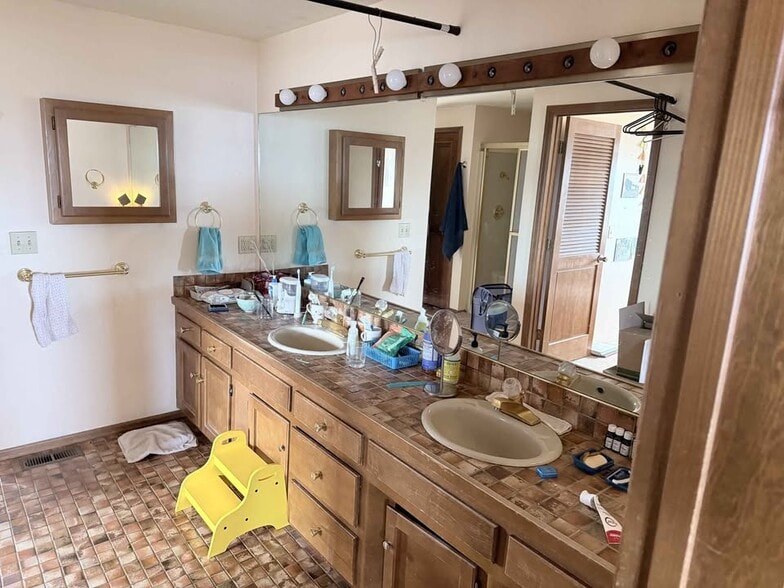 Building Photo - 3921 Diamond Point Rd