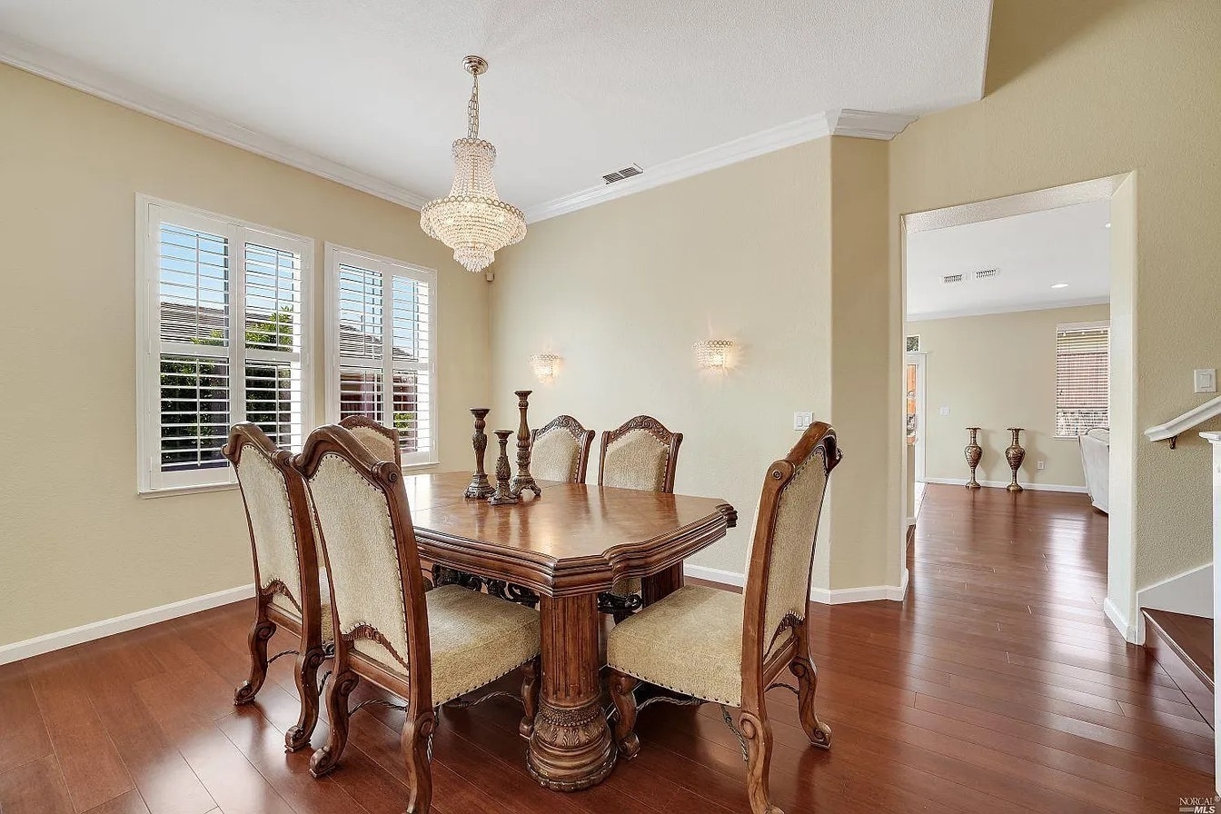 Building Photo - 332 Ring Neck St