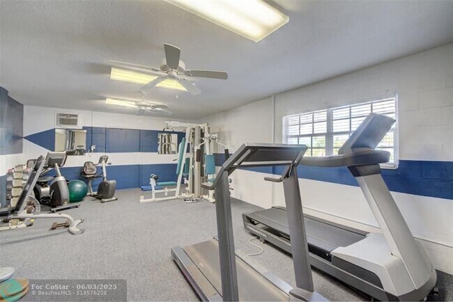Building Photo - 1461 S Ocean Blvd