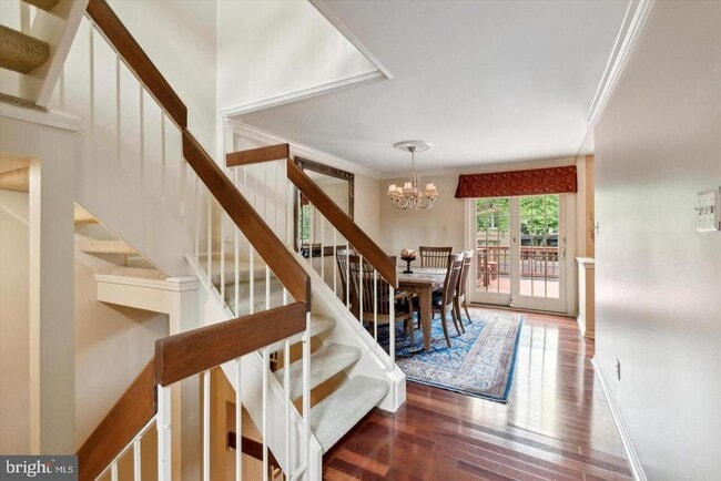 Building Photo - 4 Lantern Ln