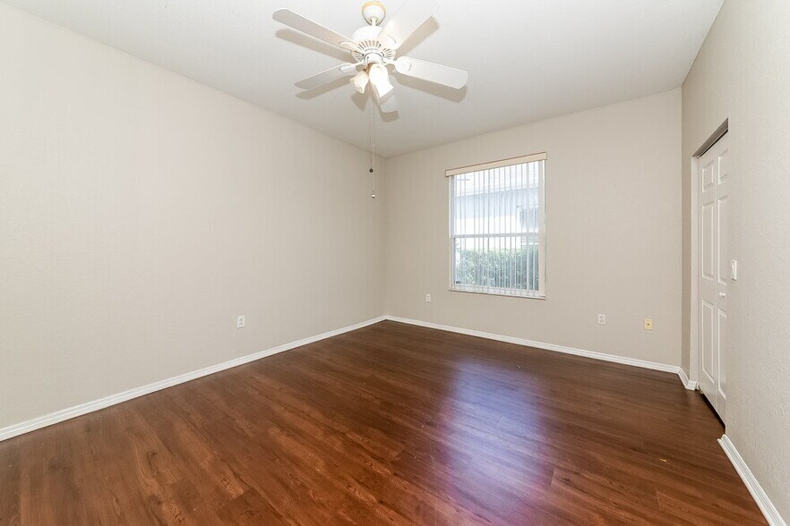 Building Photo - 12262 Hollybush Terrace