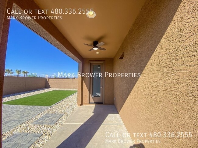 Building Photo - 3534 E Dakota Dr